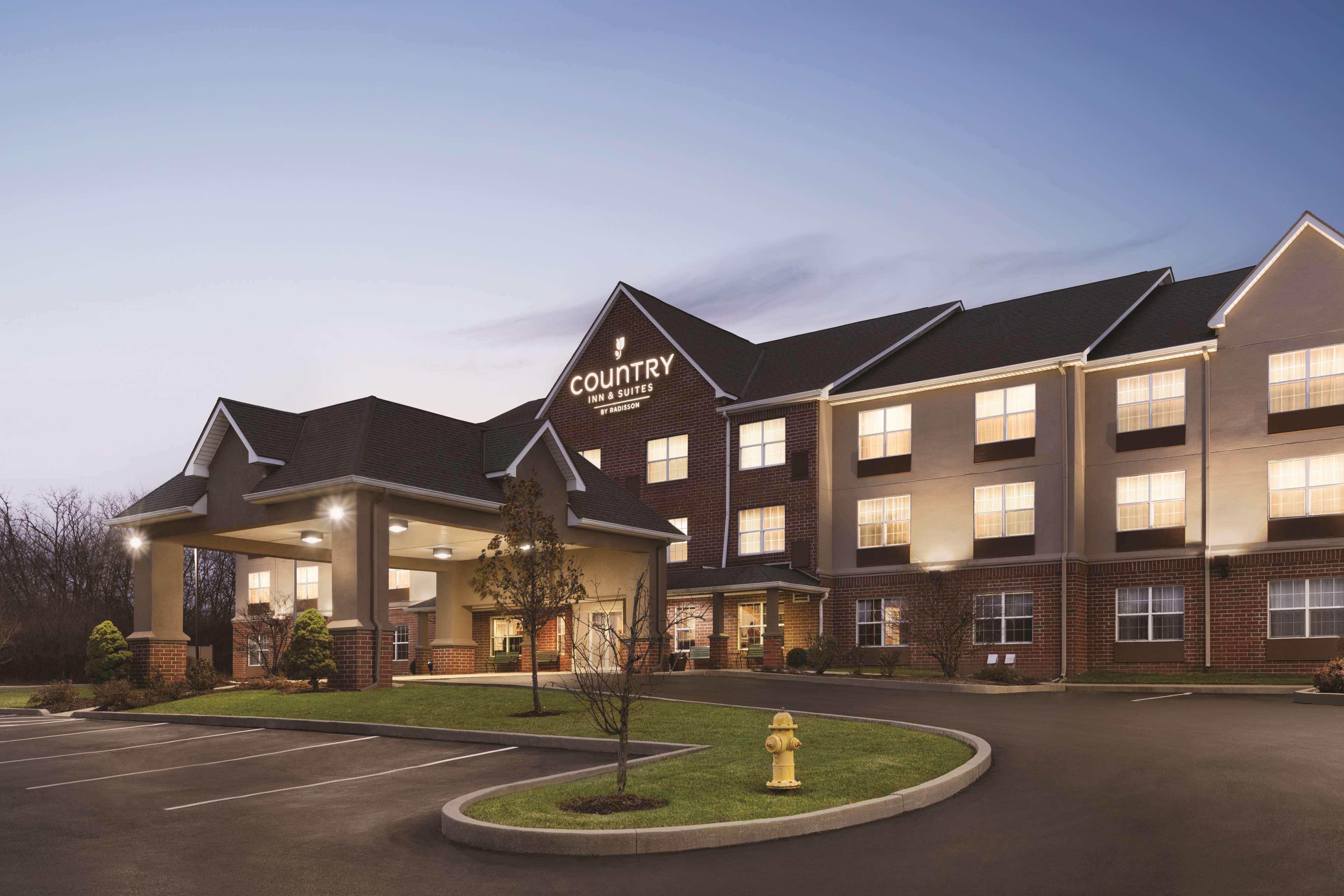 Country Inn & Suites By Radisson, Fairborn South, Oh Exterior photo